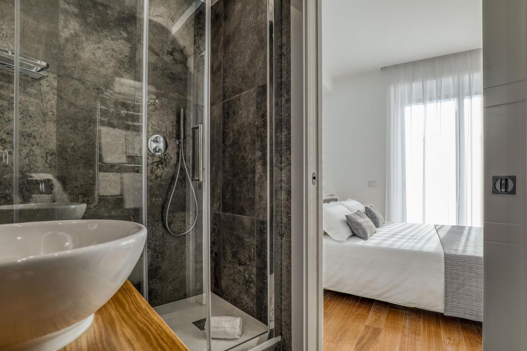 צ'יוויטווקיה Gallery Suite חדר תמונה